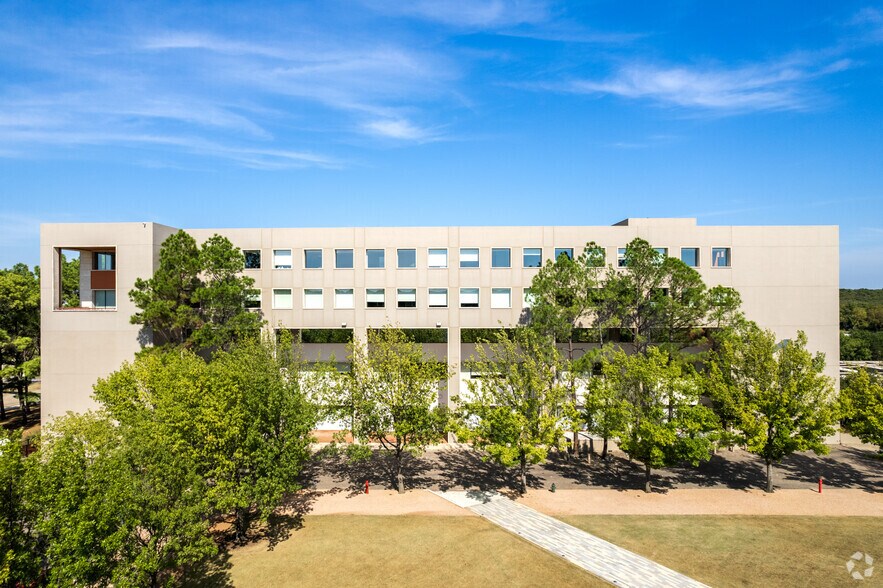 Primary Photo Of 1301 Solana Blvd, Westlake Office For Lease