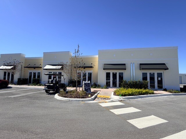 More Photos Of 11950 SW Tom Mackie Blvd, Port Saint Lucie Unknown For Lease