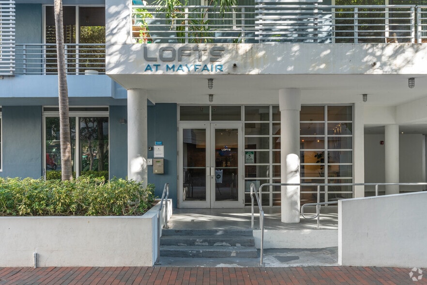 More Photos Of 3339 Virginia St, Coconut Grove Apartments For Lease