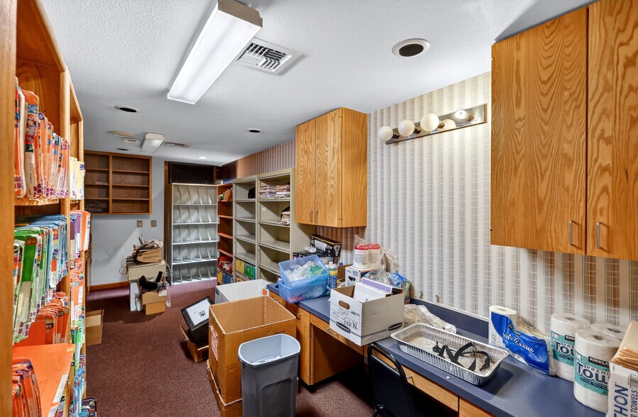 More Photos Of 950 W Ironwood Dr, Coeur d'Alene Medical For Sale