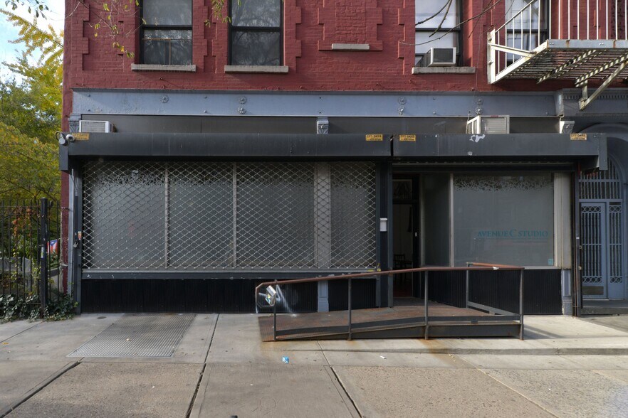 More Photos Of 55 Avenue C, New York Apartments For Lease