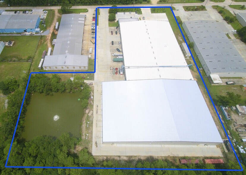 More Photos Of 1750 South Ln, Mandeville Distribution For Lease