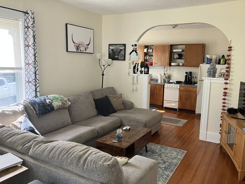 More Photos Of 49 Cambridge St, Rochester Apartments For Sale