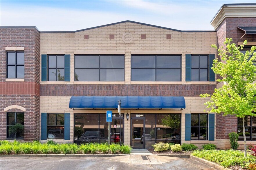 More Photos Of 1880 W Oak Pky, Marietta Light Distribution For Lease