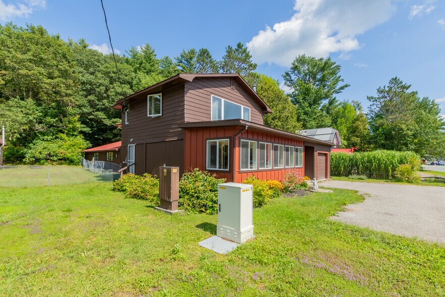 More Photos Of 2831 60 highway, Dwight General Retail For Sale