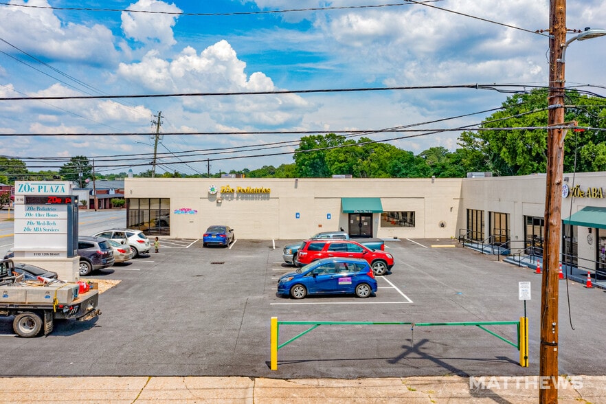 Primary Photo Of 1110 13th St, Columbus Medical For Sale