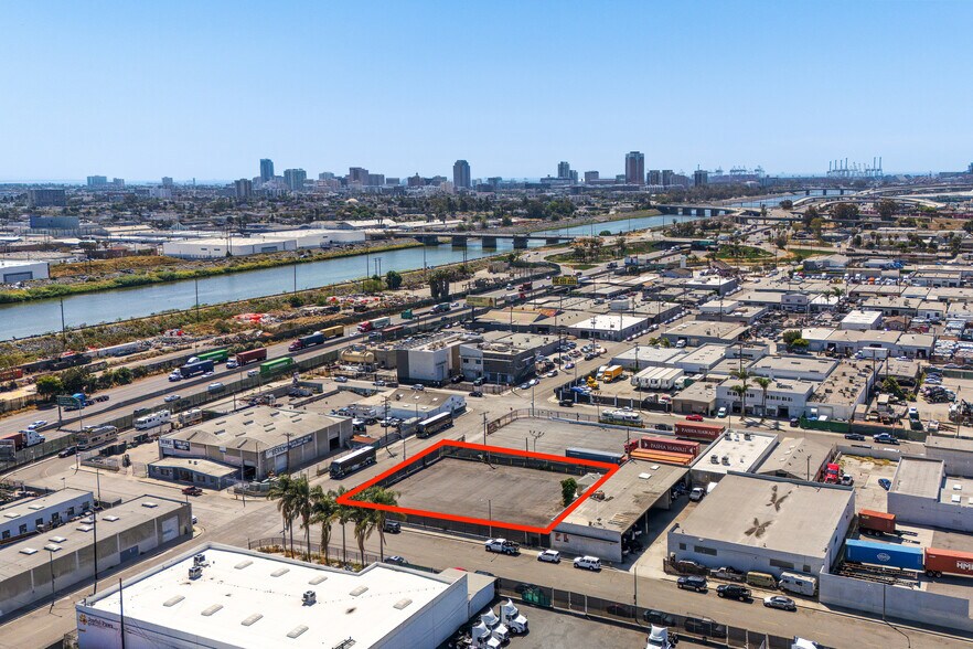 More Photos Of 1320 W 17th St, Long Beach Land For Lease