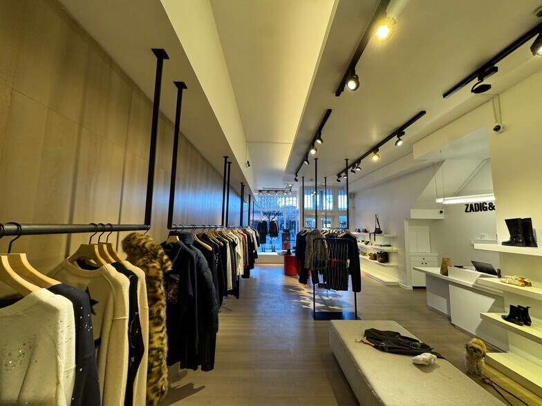 More Photos Of 218 S Mill St, Aspen Storefront For Lease