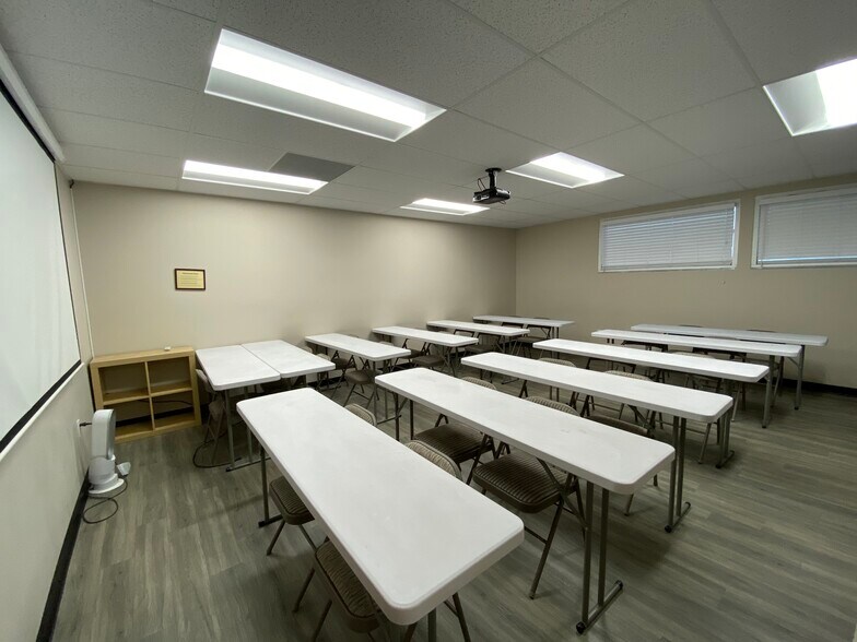 More Photos Of 17100 Norwalk Blvd, Cerritos Office For Sale