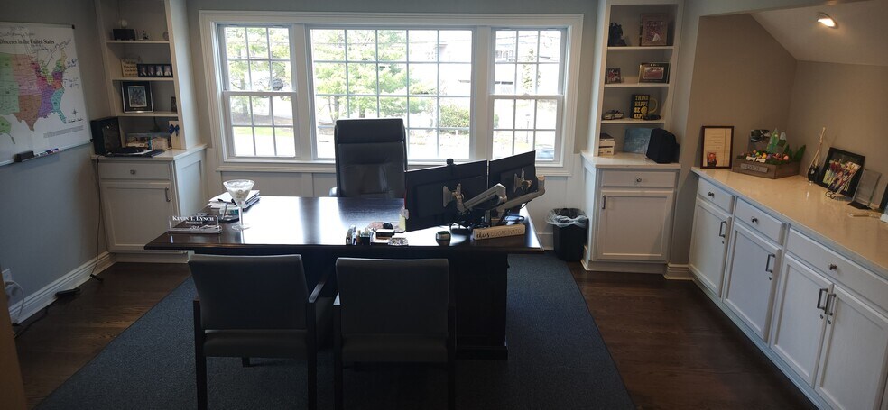 More Photos Of 410 E Main St, Centerport Office Residential For Sale