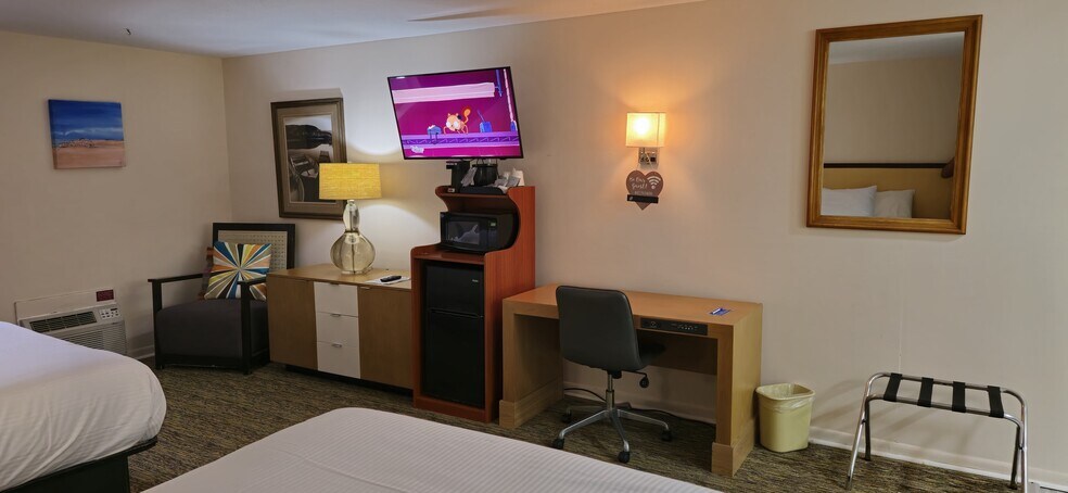 More Photos Of 3111 N US 23, Oscoda Hotel For Sale