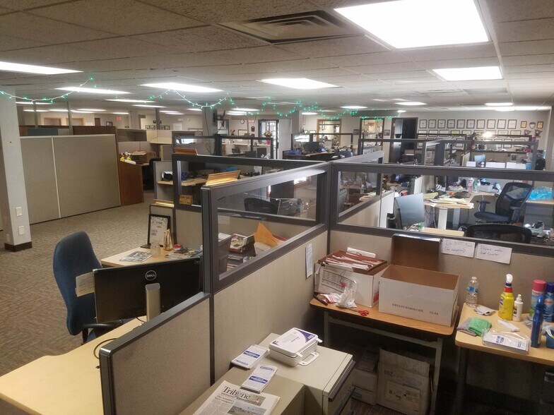 More Photos Of 2208 Trott Ave SW, Willmar Flex For Sale