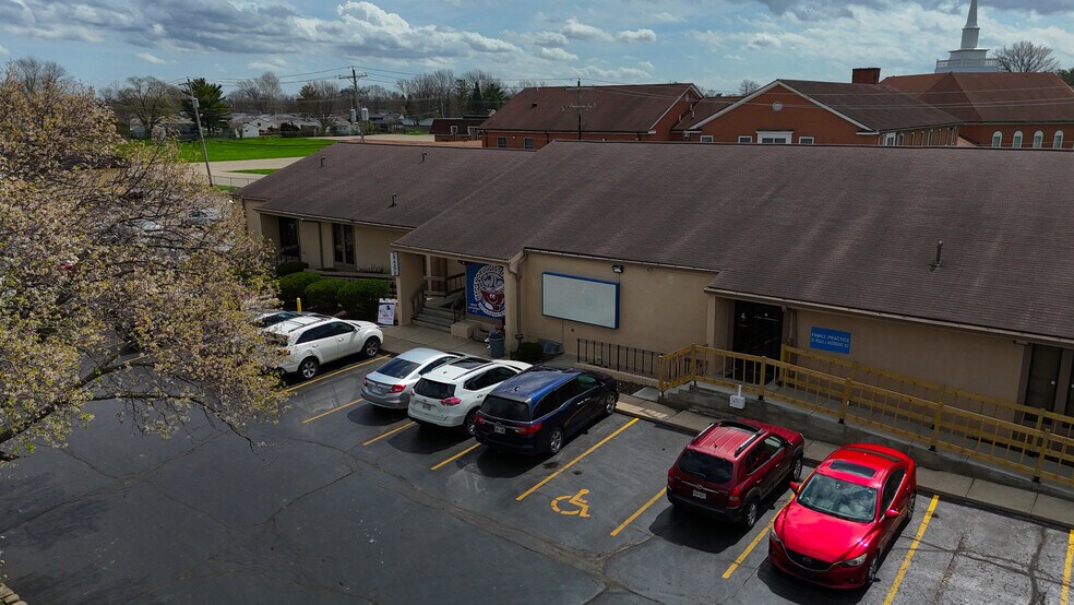 More Photos Of 5770 Karl Rd, Columbus Medical For Sale