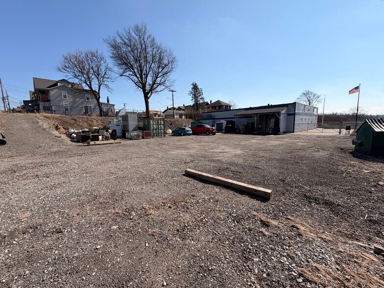 More Photos Of 99 Center St, East Pittsburgh Auto Repair For Sale