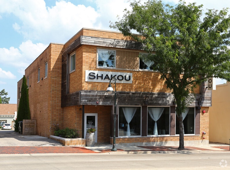 More Photos Of 312 W Main St, St Charles Restaurant For Sale