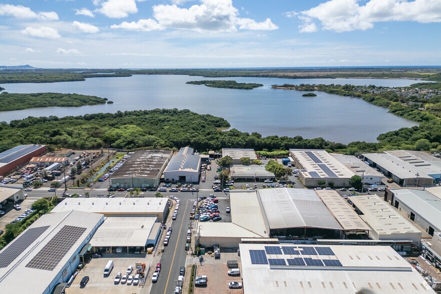 More Photos Of 94-138 Leoleo St, Waipahu Warehouse For Lease