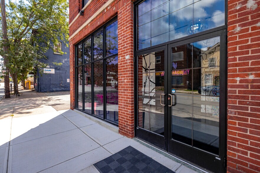 More Photos Of 6011 Madison Rd, Cincinnati Storefront Retail Residential For Sale