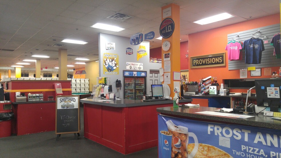 More Photos Of 18-24 Mollison Way, Lewiston Specialty For Lease