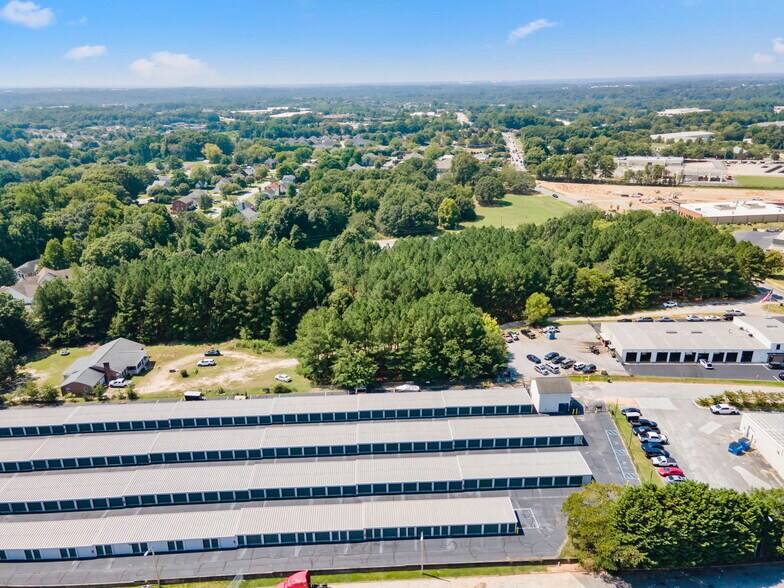 More Photos Of 1244 E Butler Rd, Greenville Land For Sale