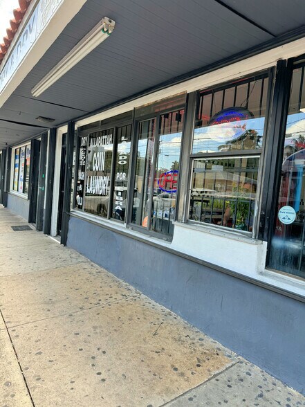 More Photos Of 1950 NW 17th Ave, Miami Storefront Retail Office For Sale