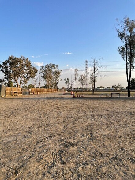 More Photos Of 5001 N Chester Ave, Bakersfield Land For Sale