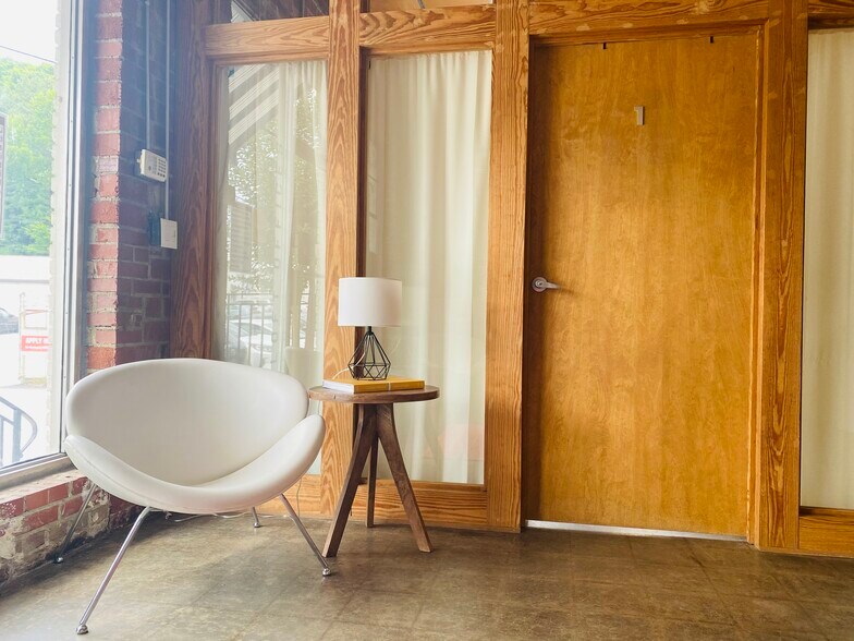 More Photos Of 216 14th St NW, Atlanta Coworking Space