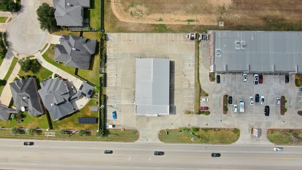 More Photos Of 4022 Louetta Rd, Spring Auto Dealership For Lease