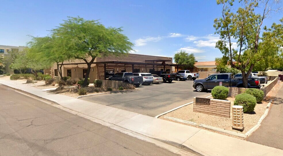 Primary Photo Of 7550 E Main St, Scottsdale Loft Creative Space For Lease