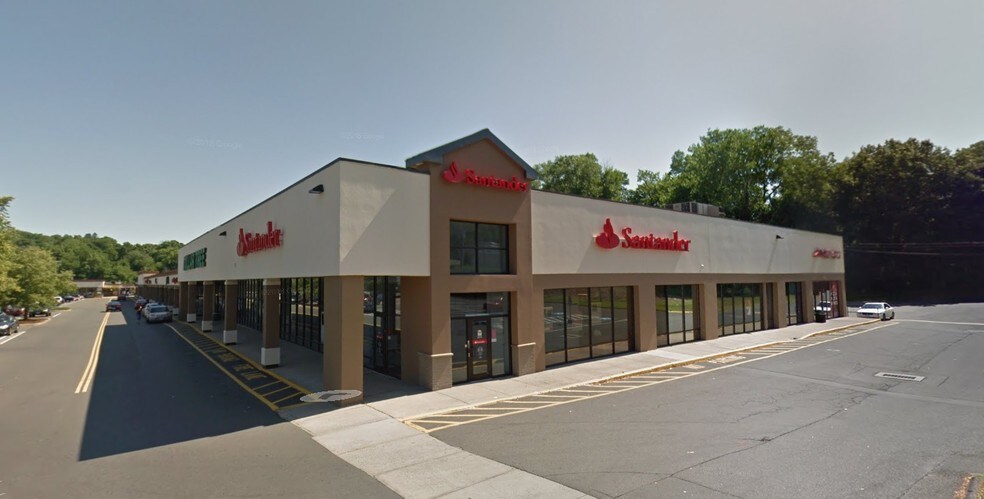 More Photos Of 162-300 Chase Ave, Waterbury General Retail For Lease