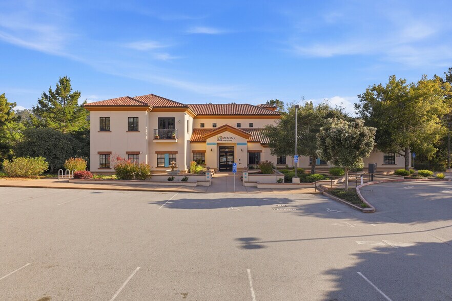 More Photos Of 30 Garden Ct, Monterey Medical For Sale