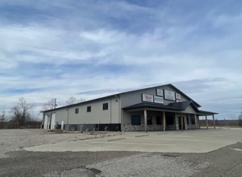 More Photos Of , Martinsville General Retail For Sale