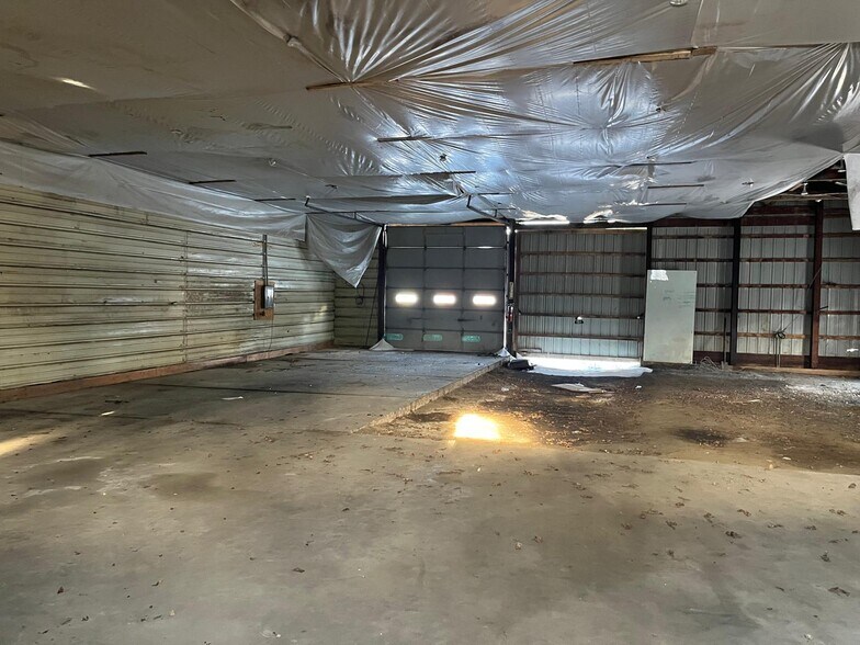 More Photos Of 832 Trexlertown Rd, Breinigsville Warehouse For Sale