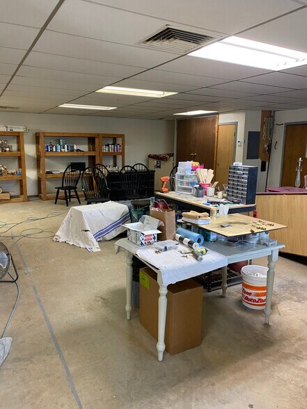 More Photos Of 6701 NW 178th St, Edmond Flex For Sale