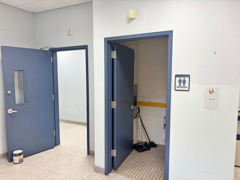 More Photos Of 330 Hinsdale St, Brooklyn Multifamily For Sale