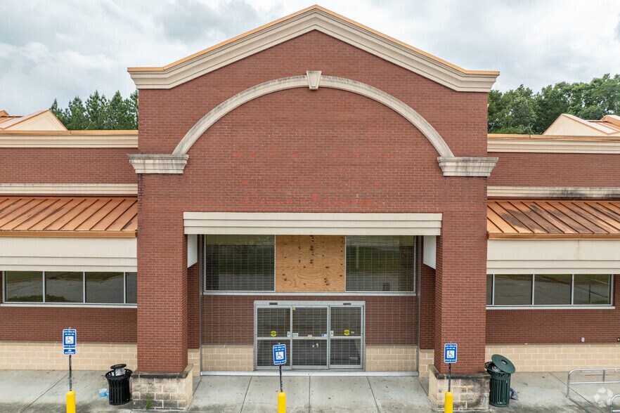 More Photos Of 76 E Paulding Dr, Dallas Drugstore For Sale