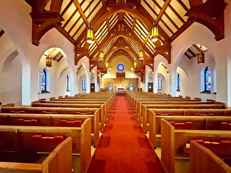 More Photos Of 12739 Maple Ave, Blue Island Religious Facility For Sale