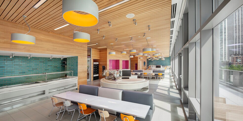 More Photos Of 350 E South Water St, Chicago Schools For Lease