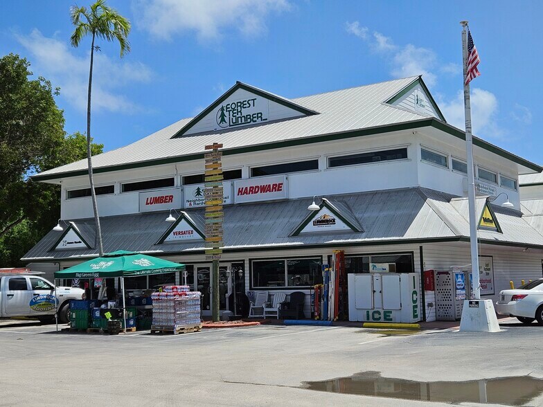 More Photos Of 88521 Overseas hwy, Islamorada General Retail For Sale