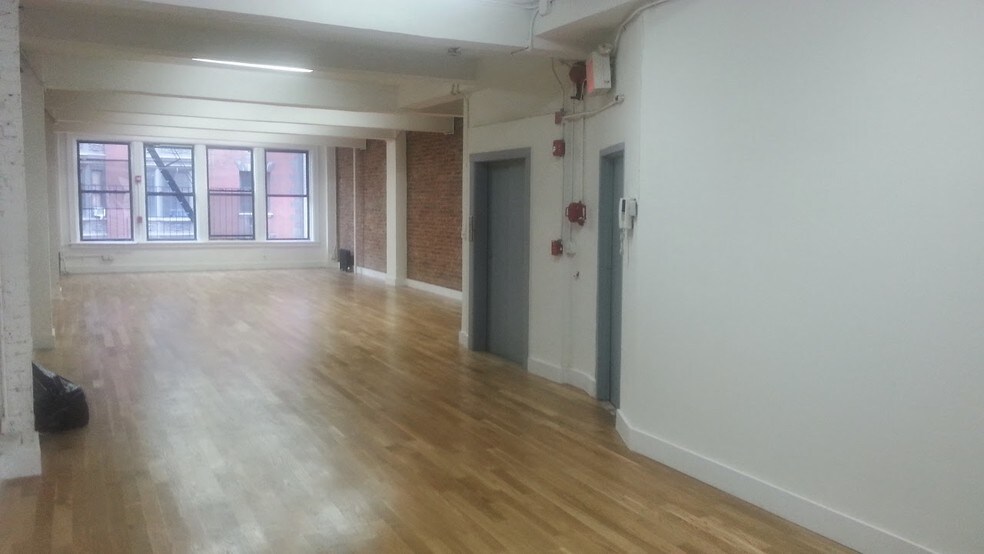 More Photos Of 12 E 32nd St, New York Office For Lease