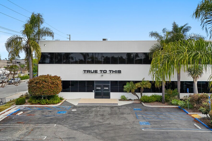 More Photos Of 1740 Monrovia Ave, Costa Mesa Manufacturing For Lease