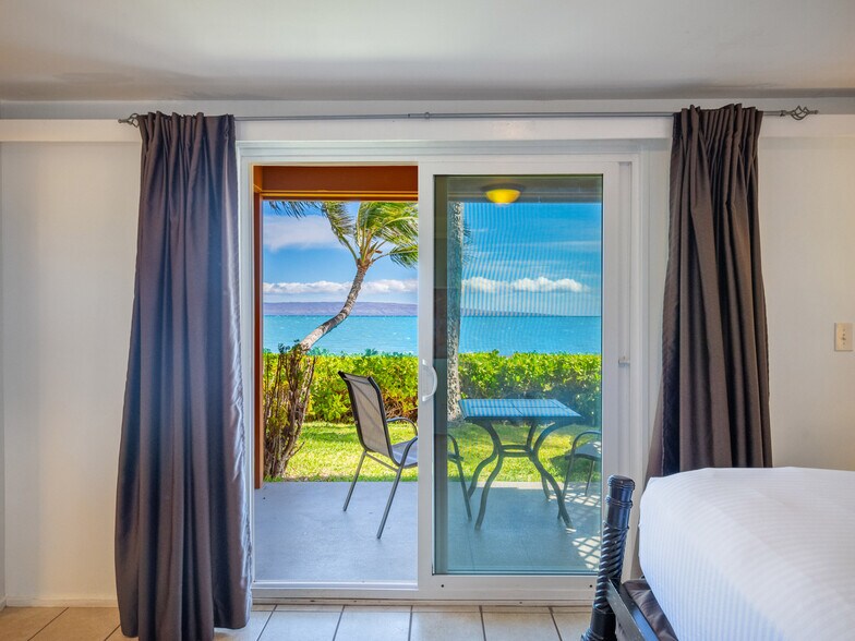 More Photos Of 1300 Kamehameha V Hwy, Kaunakakai Hotel For Sale