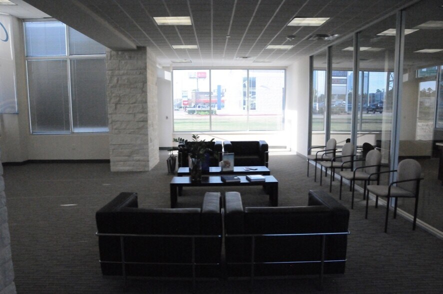More Photos Of 26620 I-45, Spring Medical For Lease
