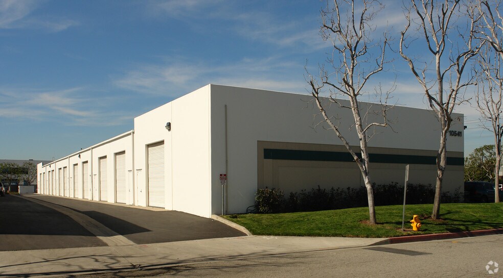 More Photos Of 10542 Calle Lee, Los Alamitos Unknown For Lease
