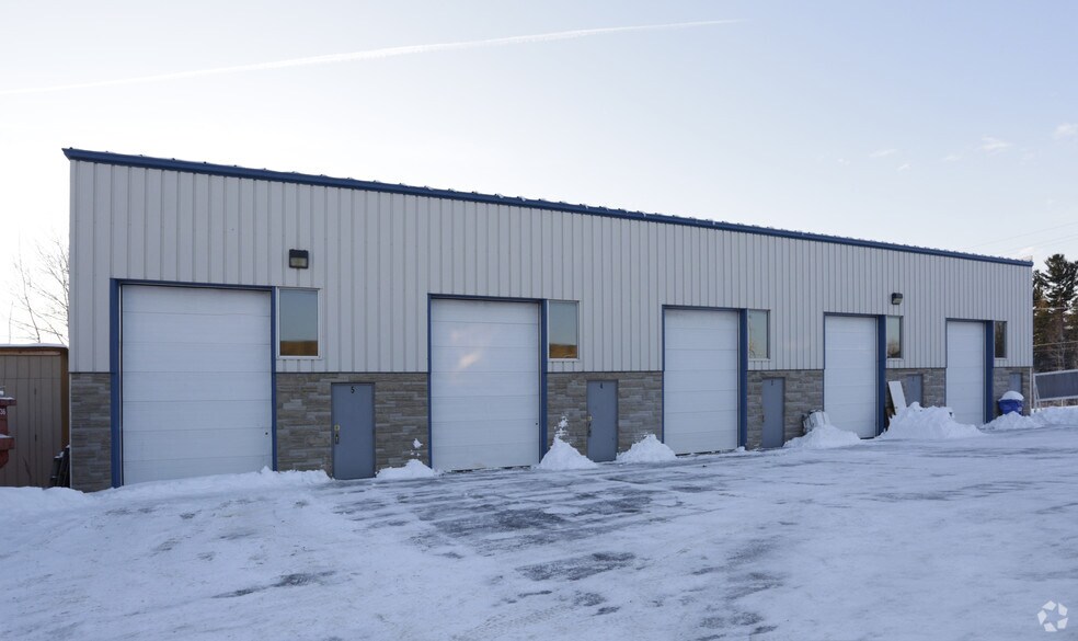 More Photos Of 138 Wescar Ln, Ottawa Flex For Lease