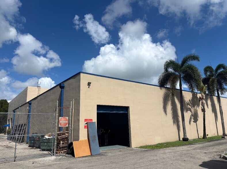 More Photos Of 6299 NW 27th Way, Fort Lauderdale Warehouse For Sale