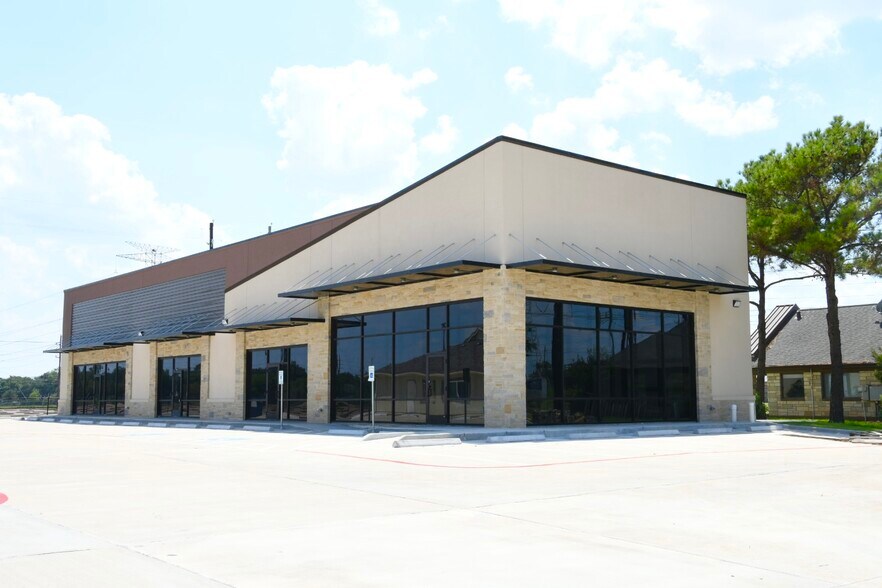 More Photos Of 21681 Kingsland Blvd, Katy Storefront Retail Office For Lease