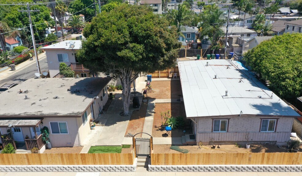 More Photos Of 718-722 N Freeman St, Oceanside Apartments For Sale