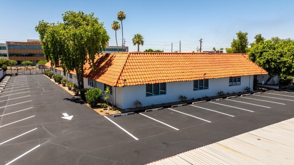 More Photos Of 1802 E Thomas Rd, Phoenix Medical For Sale