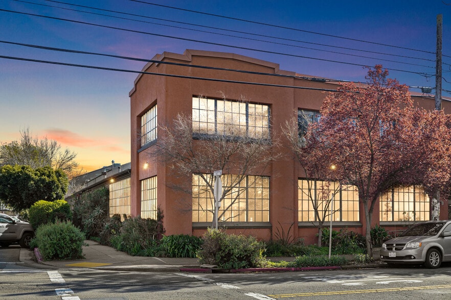 More Photos Of 940 Dwight Way, Berkeley Office For Sale