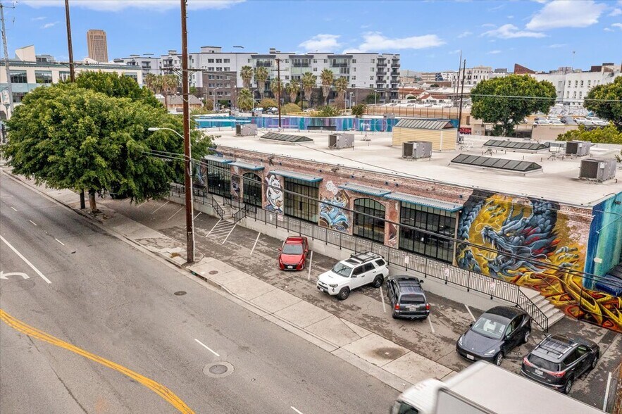 More Photos Of 308-312 S Alameda St, Los Angeles Office For Lease